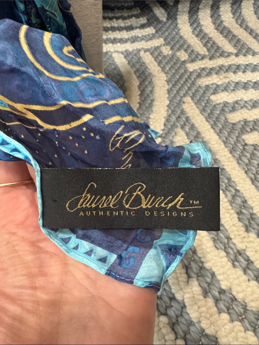 Laurel Burch Indigo Cats & Butterflies 100% Silk Sequin Scarf - Picture 4 of 6